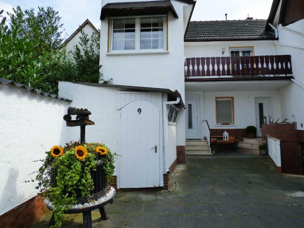 Relaxen Im Alten Winzerhaus Og Appartamento Rech